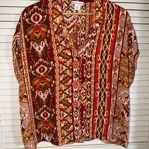 Cupcakes & Cashmere Multicolor Patterned Blouse